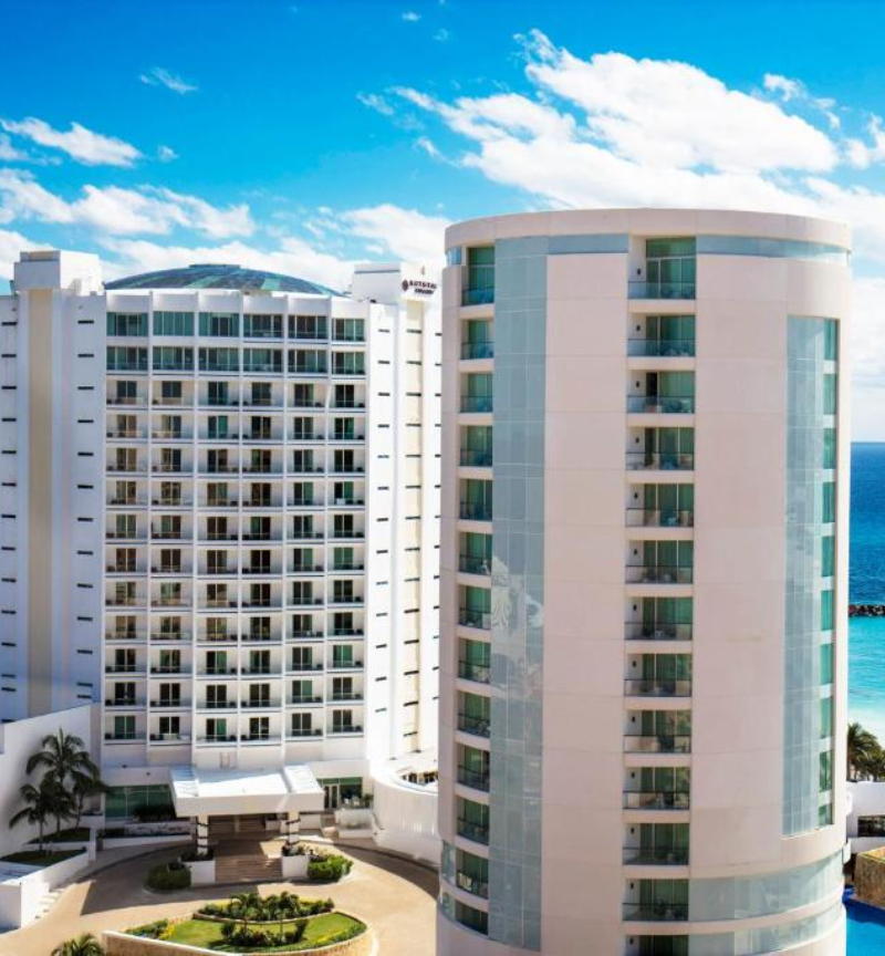 Disfruta el Caribe Mexicano: Estancia Todo Incluido en Hotel Krystal Cancún